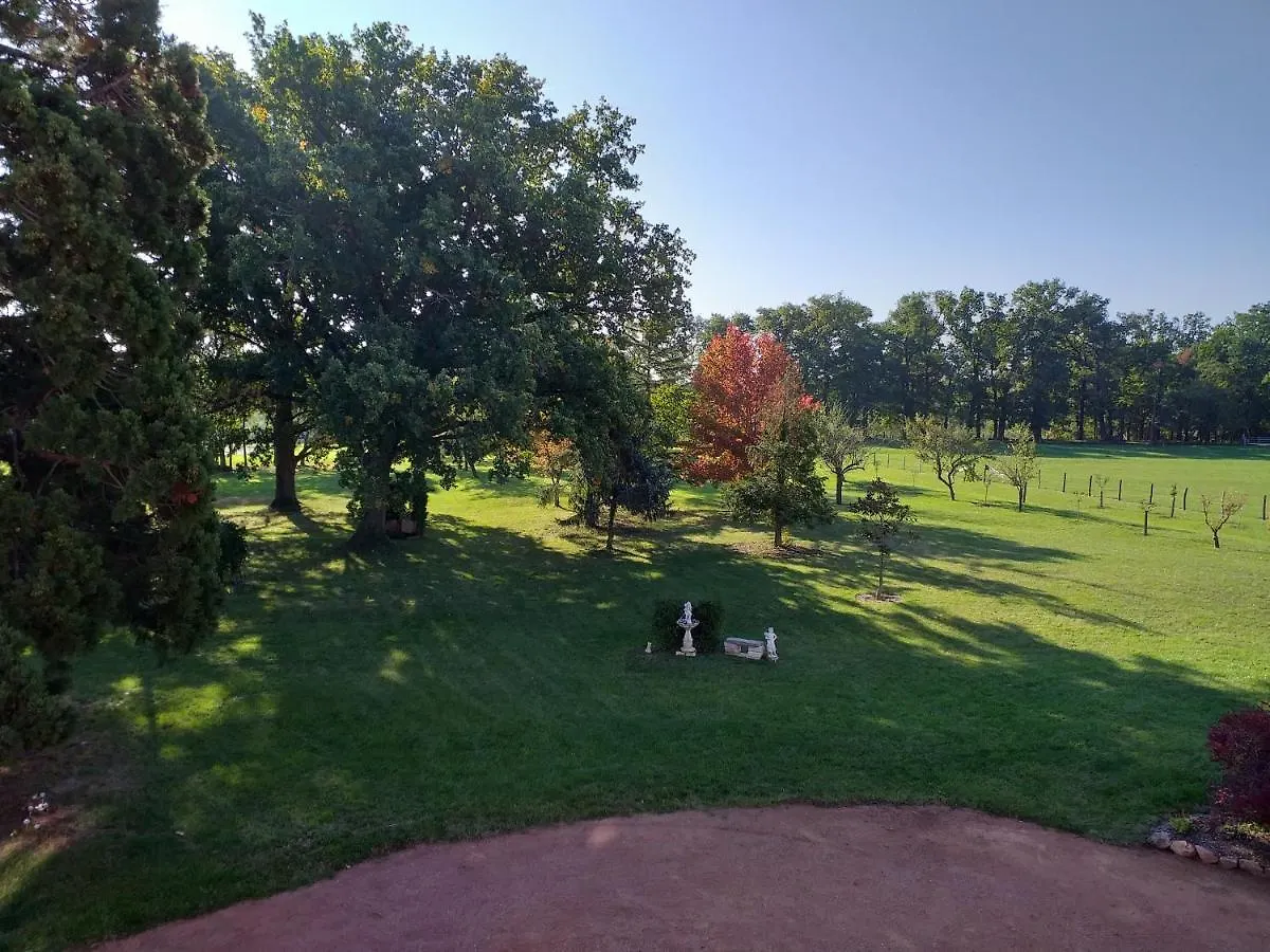 Domaine Berenguer Bed & Breakfast Ouches